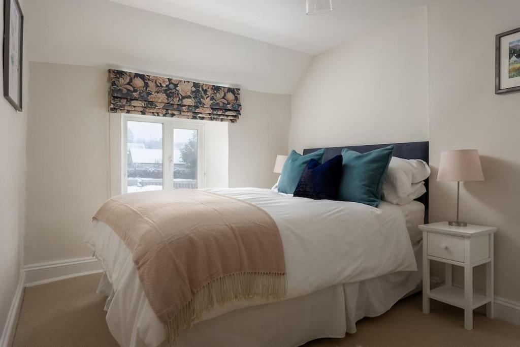 Charming 17Th Century Cotswold Cottage Adlestrop エクステリア 写真
